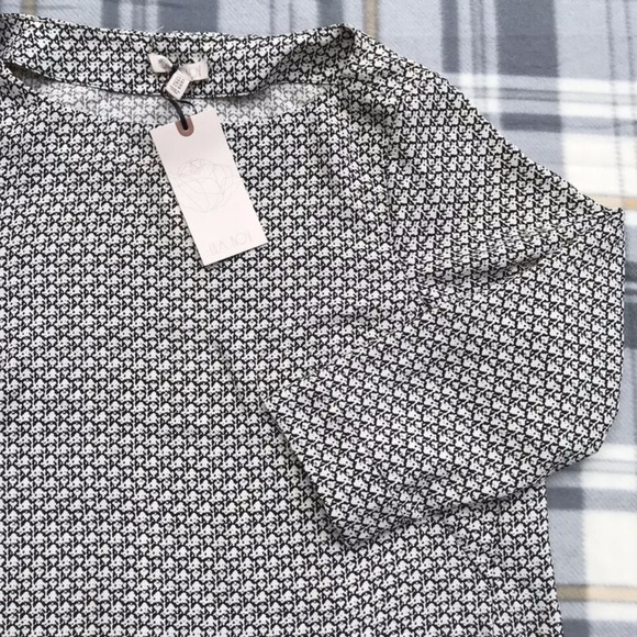 Tops - 5/$25 NWT Lila Rose Black White Blouse